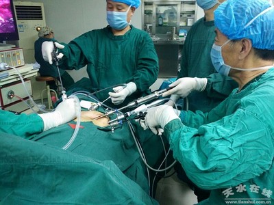 高清电子腹腔镜