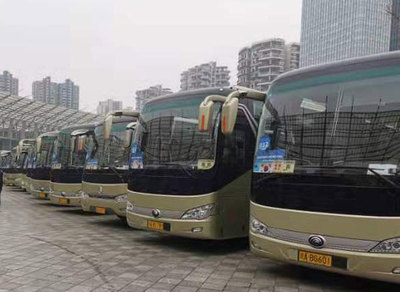 成都旅行包车