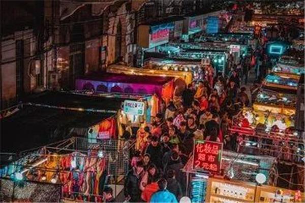 宁波小吃街哪里比较好