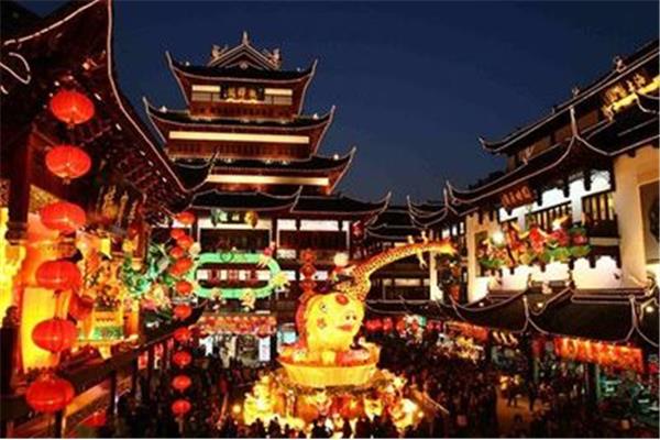 宁波小吃街哪里比较好