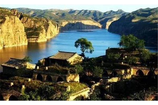 鄂尔多斯周边旅游景点大全