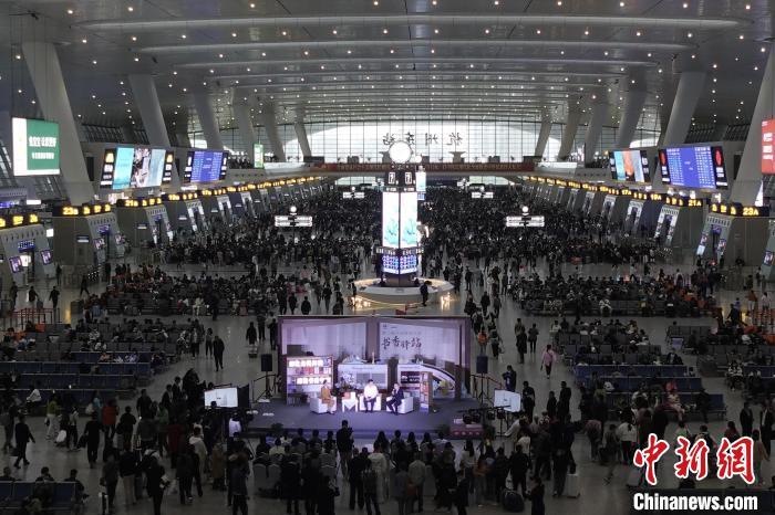 杭州东站出口在哪