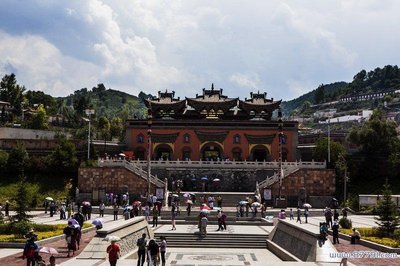 北京潭柘寺在哪里