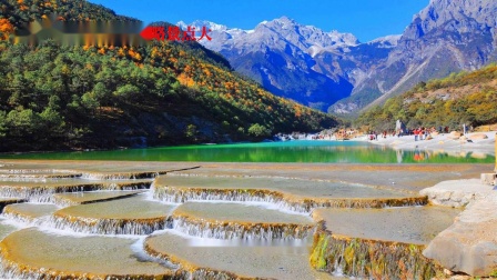 过年云南旅游