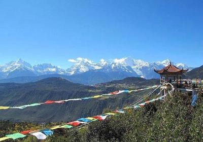 过年云南旅游