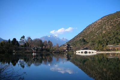 冬天适合去云南旅游吗