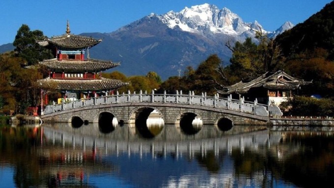 冬天适合去云南旅游吗