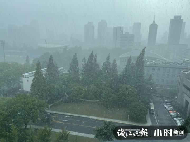 杭州明天下雨吗