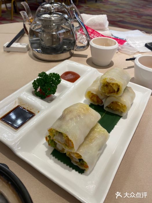附近的早茶店