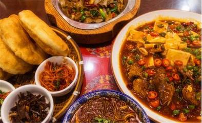蓝田美食一条街在哪里