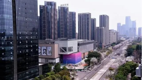 东二环泰禾广场地铁站