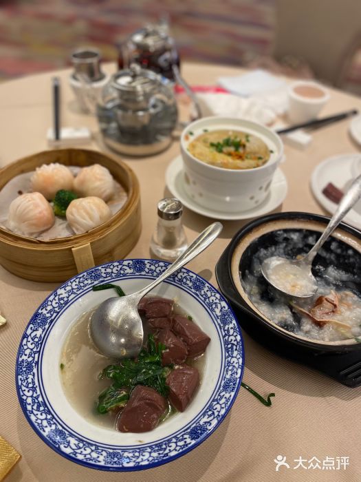 附近的早茶店