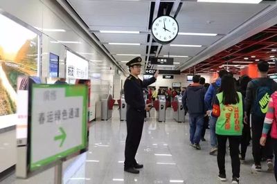 一般提前多长时间到机场