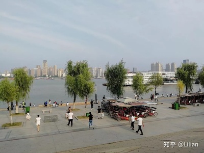 武昌江滩有什么好玩的