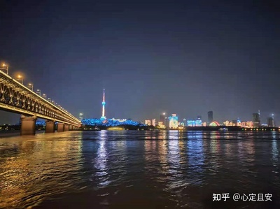 武昌江滩有什么好玩的