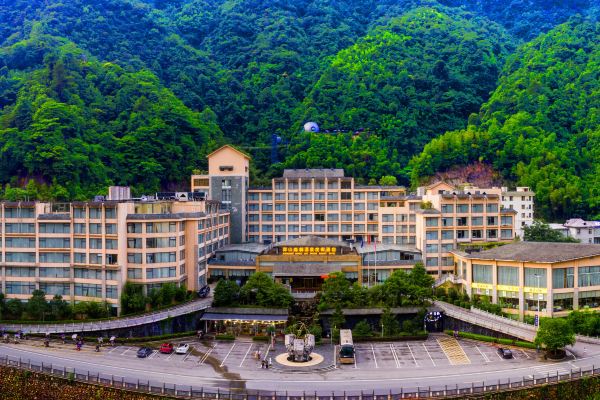 莽山温泉酒店