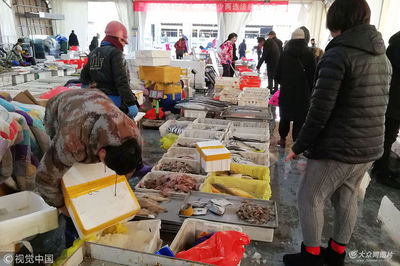 青岛积米崖海鲜市场