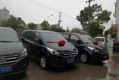 启东到上海汽车