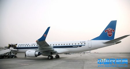 去新疆坐飞机到哪里