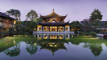 杭州西湖边上的酒店