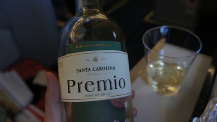 火车可以带酒
