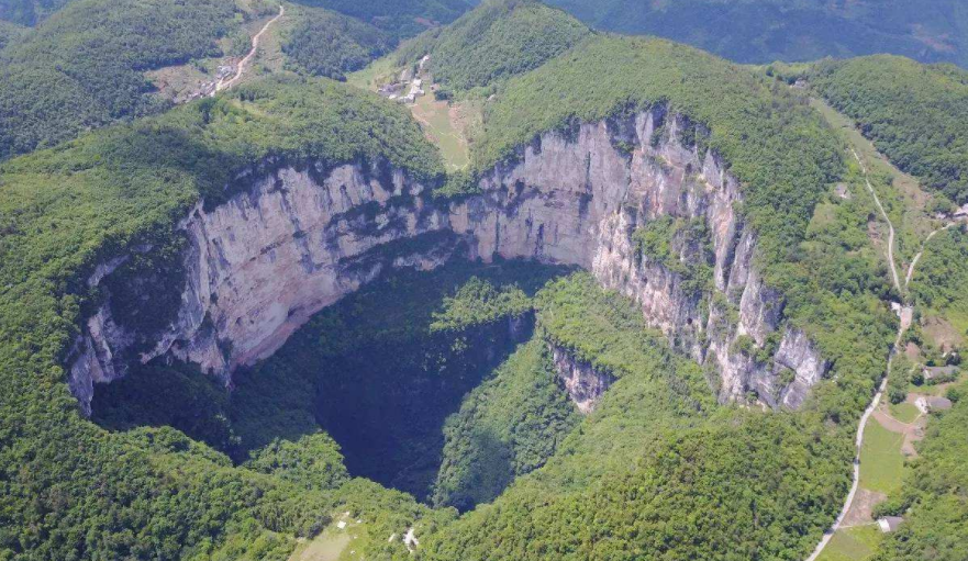 上海天坑