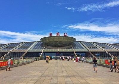 烟台火车站附近景点