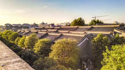 西安城墙距离