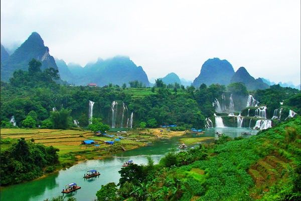 广西桂林旅游团