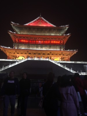 西安钟楼表演时间