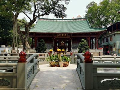 佛堂有什么好玩的地方