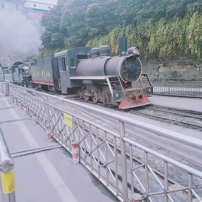 峨眉山火车