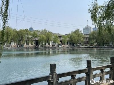 济南百花洲和曲水亭街