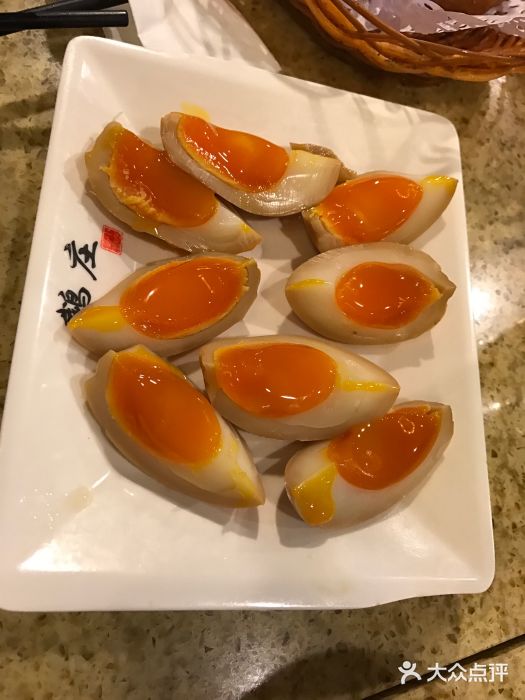 上海自然博物馆附近美食