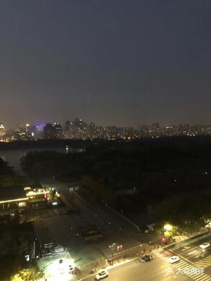 世纪公园晚上几点关门