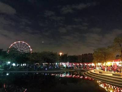 世纪公园晚上几点关门