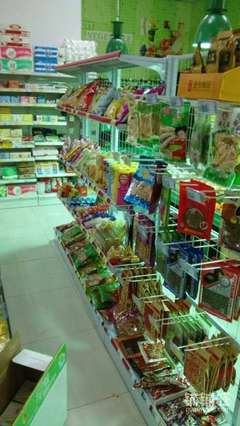 附近大超市在哪里