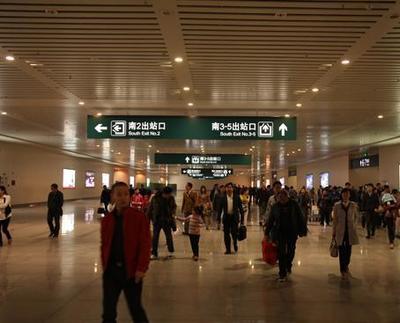 长沙火车站和长沙火车南站区别