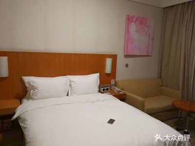 罗湖智选假日酒店电话