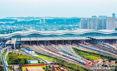 长沙火车站和长沙火车南站区别
