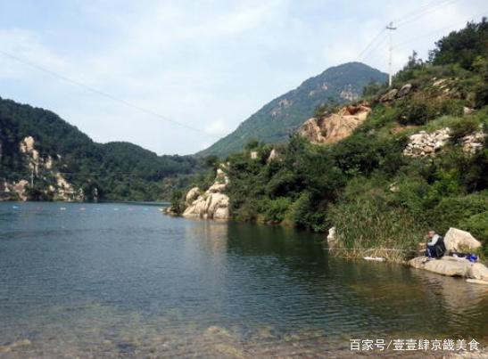 九龙潭附近的农家院