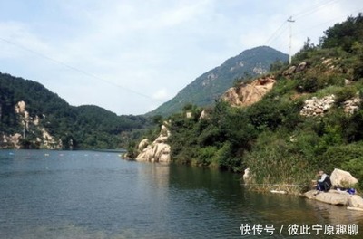 九龙潭附近的农家院
