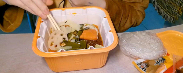 高铁能吃自热火锅吗