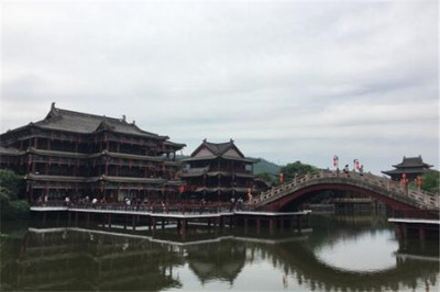 金华有什么好玩的地方