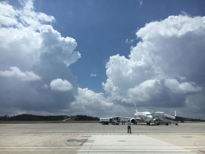 丽江机场海拔多少米
