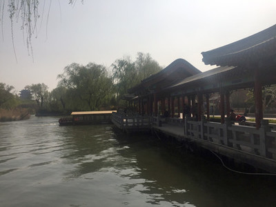 济南西到大明湖多远