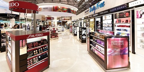 廊曼机场有免税店吗