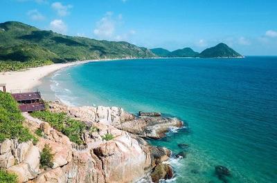 去三亚旅游景点