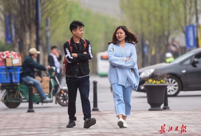 现在去武汉穿什么衣服