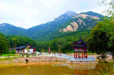 确山附近有什么好玩的